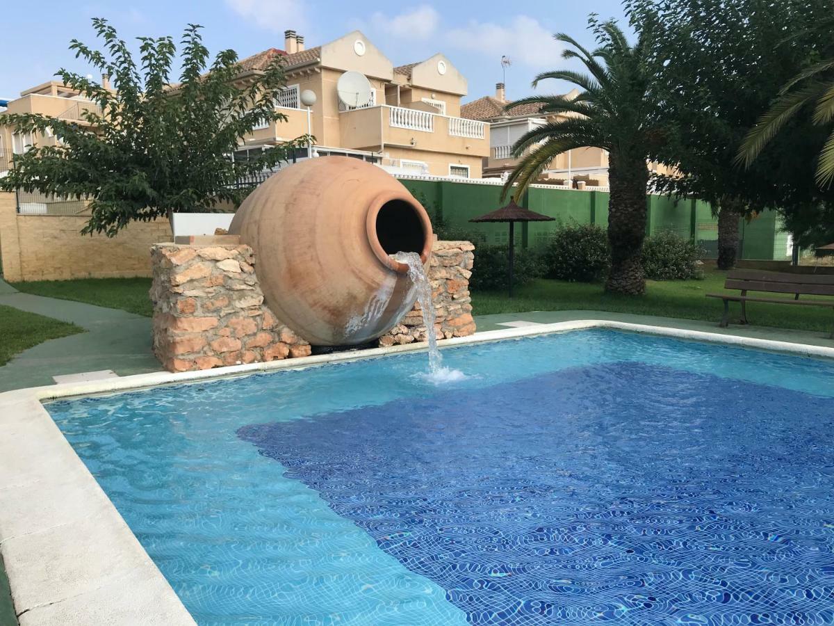Casa Jones Lejlighed Torrevieja Eksteriør billede